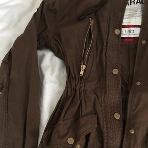 Garage parka